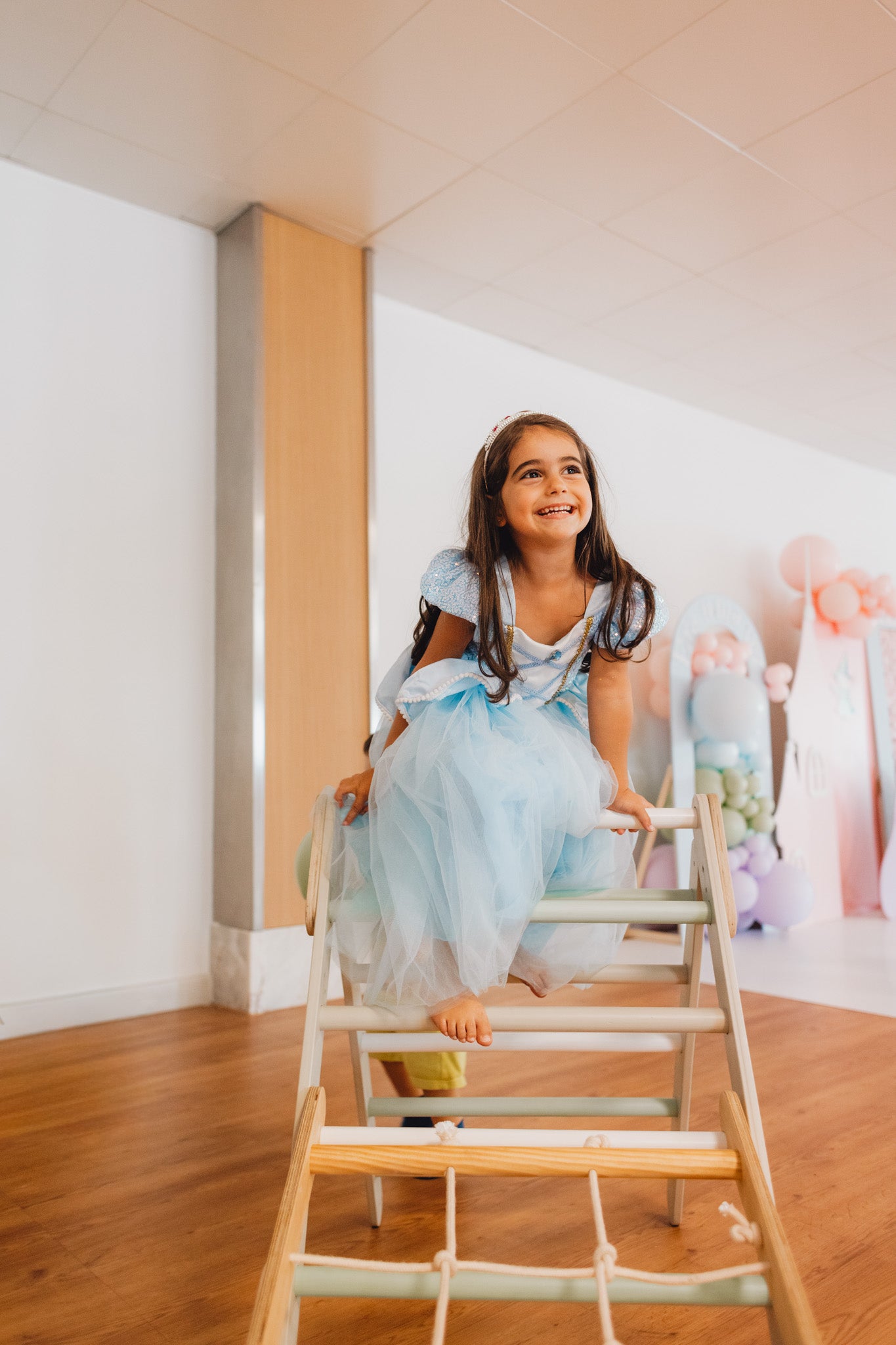 Uma festa de aniversário cheia de magia, brincadeira e memórias felizes ✨